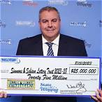 billion dollar lottery winner